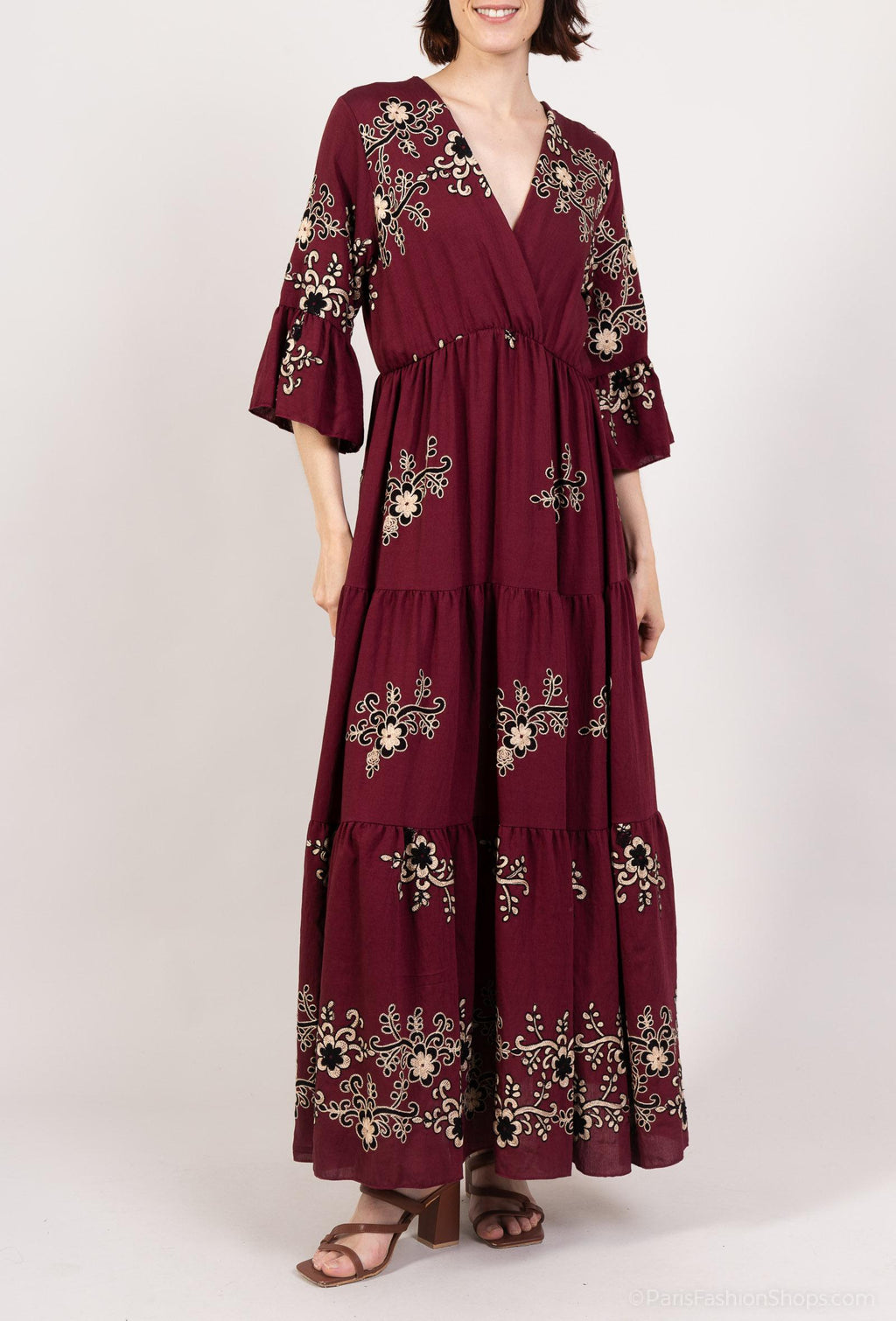 Robe longue brodée “Fleur d’Ornement