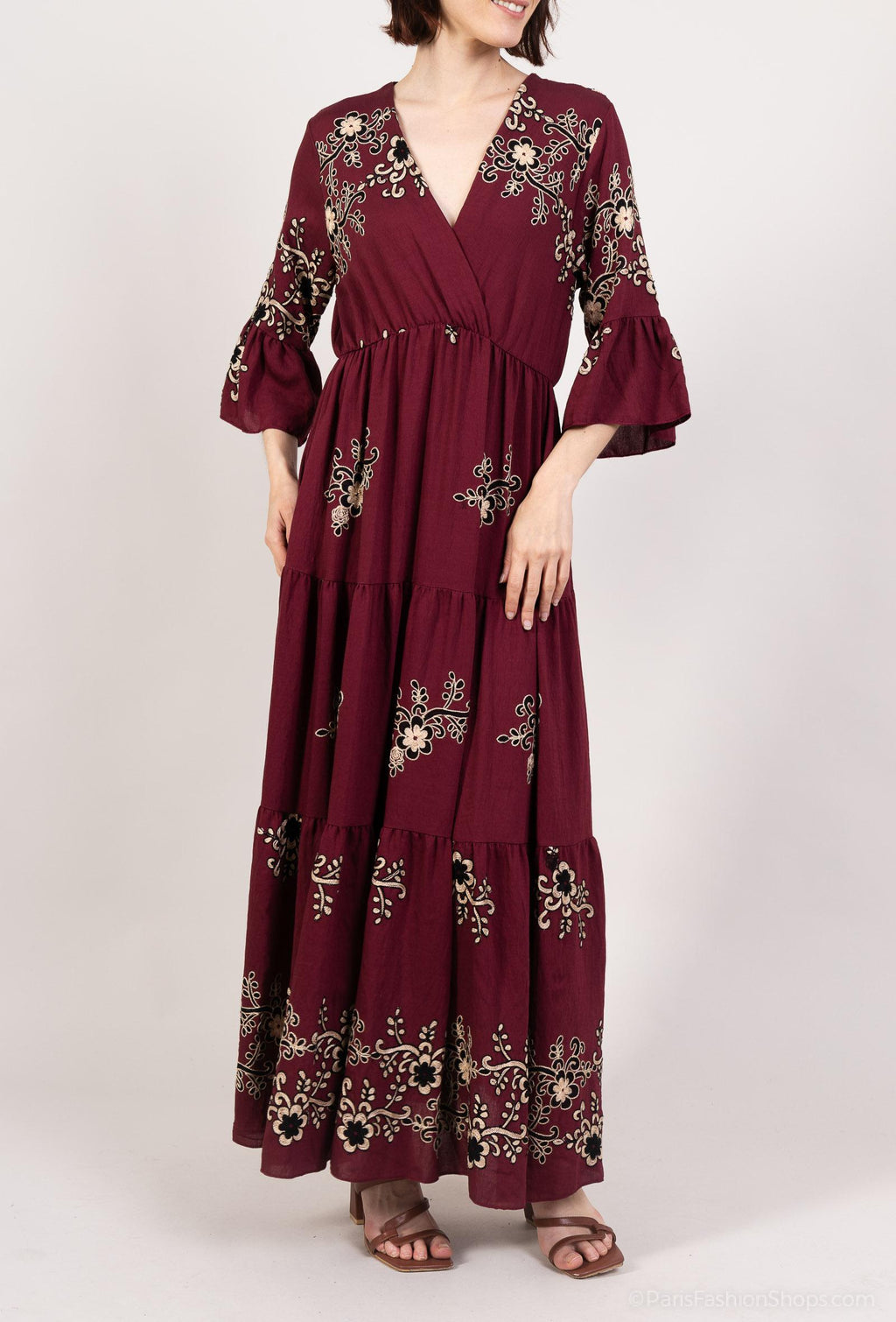 Robe longue brodée “Fleur d’Ornement