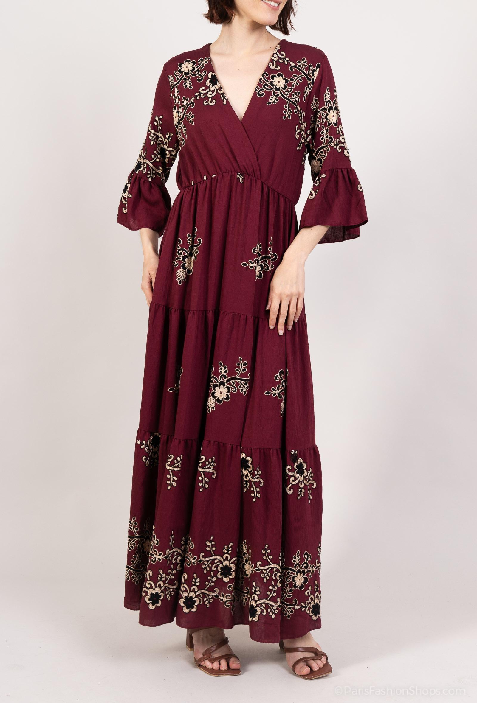 Robe longue brodée “Fleur d’Ornement