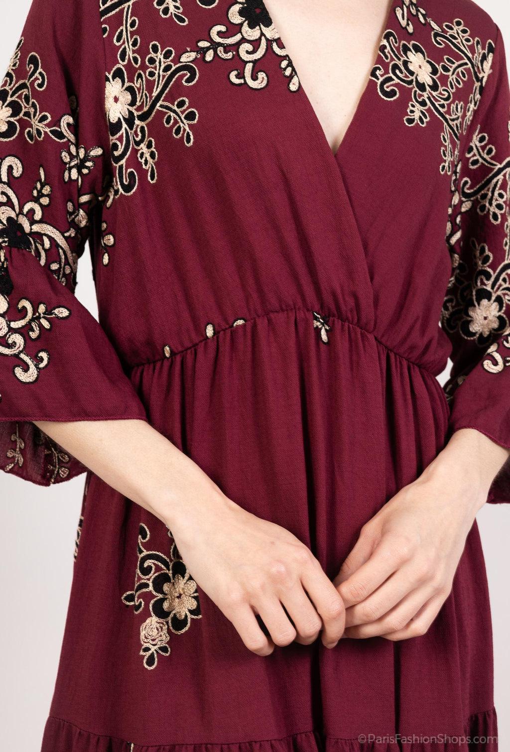 Robe longue brodée “Fleur d’Ornement